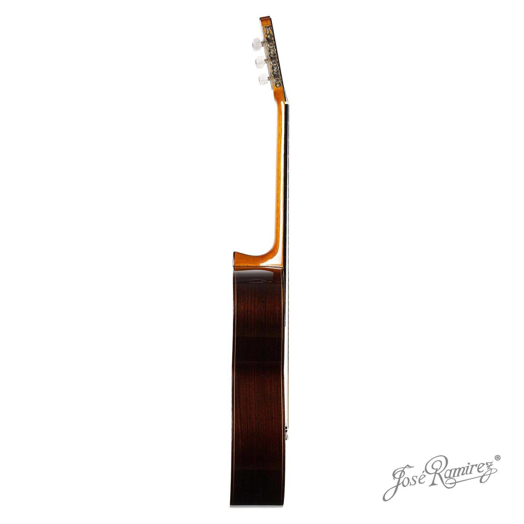 Chitarra Classica Ramirez Del Tiempo abete con borsa